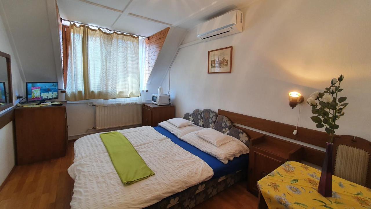 Harmonia Apartmanhaz Balatonlelle Exterior photo